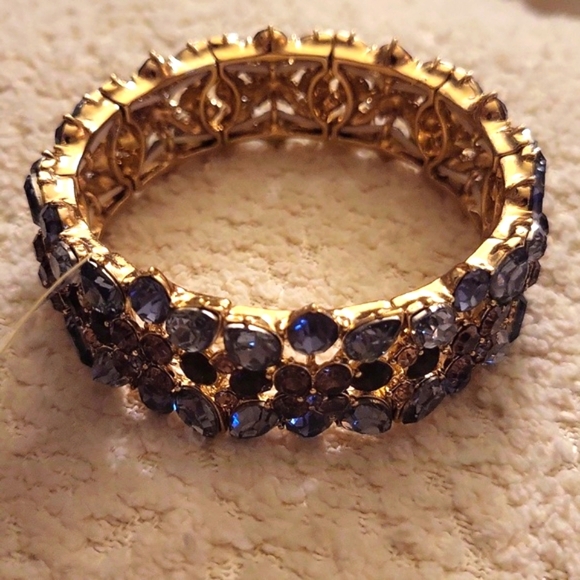 Charter club bracelet - Picture 3 of 3